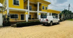 DUPLEX à Vendre, Douala