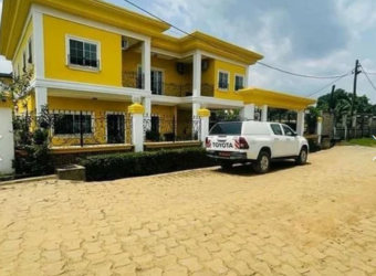 DUPLEX à Vendre, Douala