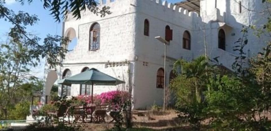 Mansion for sale 3P37+99J, Mombasa, Coast Building