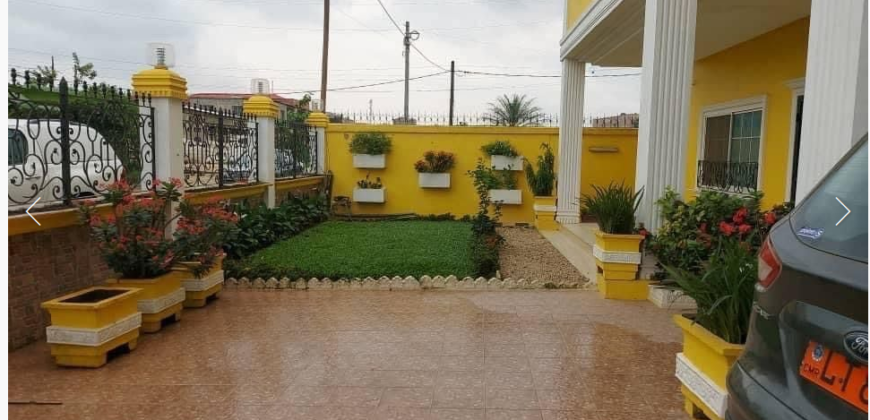 DUPLEX à Vendre, Douala