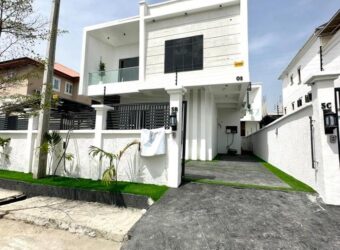 5Bedrooms Fully Detached Duplex House With BQ For Sale In Chevron Lekki Lagos