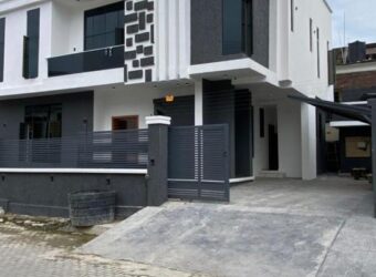 5 Bedroom House for Sale in Lekki Lagos 220000000 Naira