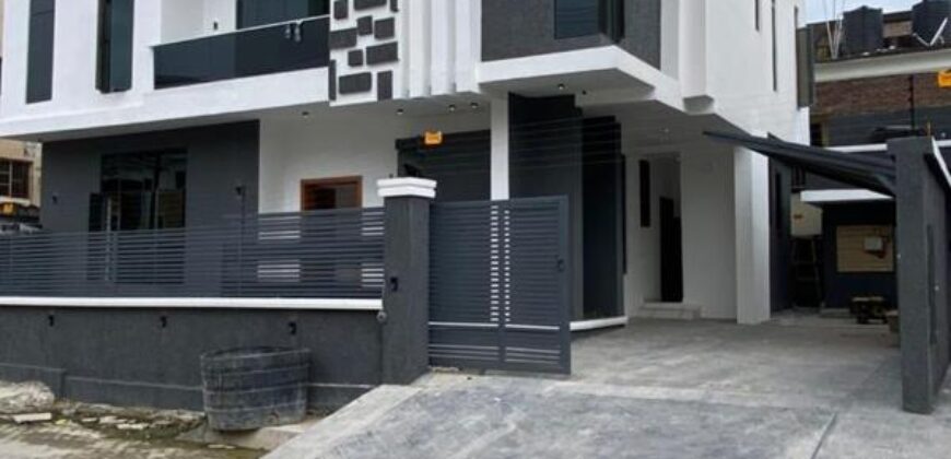 5 Bedroom House for Sale in Lekki Lagos 220000000 Naira