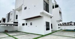 5 Bedroom House for Sale in Lekki Lagos 250000000 Naira