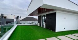 5 Bedroom House for Sale in Lekki 750000000 Naira