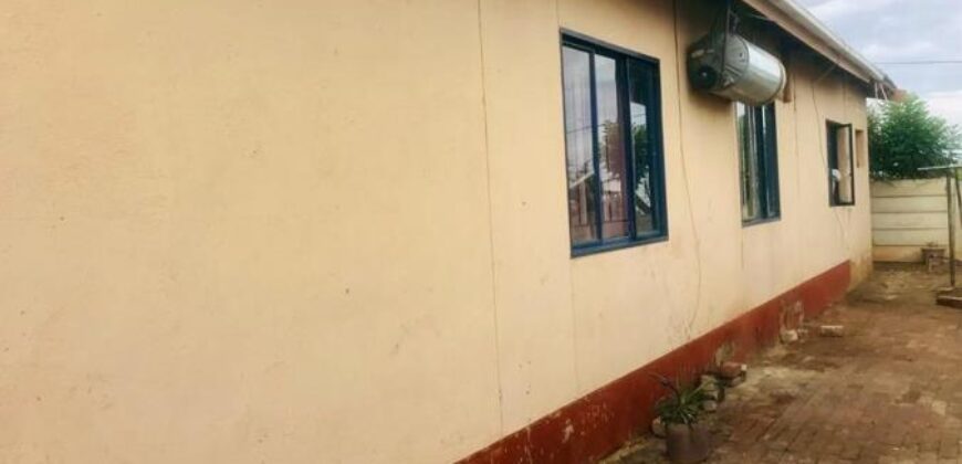 3 Bedroom House for Sale in Okuryangava