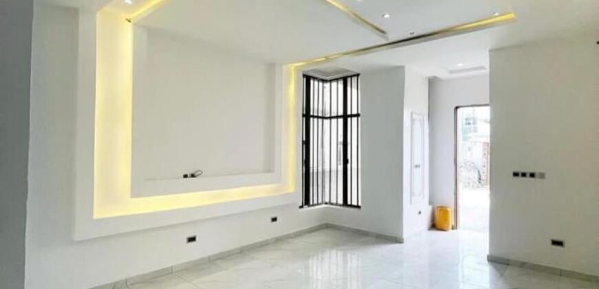 5 Bedroom House for Sale in Lekki Lagos 220000000 Naira