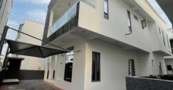 5 BEDROOM FULLY DETACHED DUPLEX