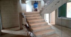 9BEDROOM HOUSE FOR SALE AT TEMA COM25, ACCRA