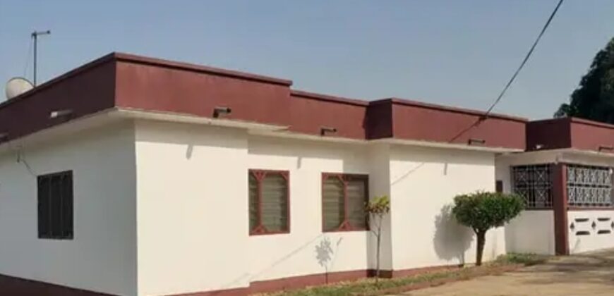 7 Bedrooms House for Sale ( Kumasi), GHS750 000