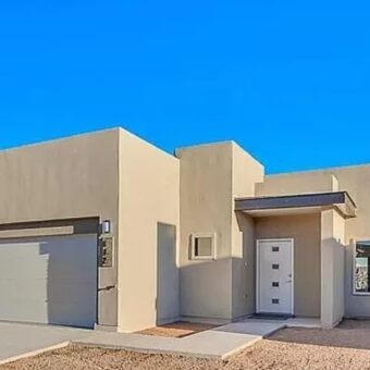 Beautiful 5 bedroom House for sale in Luanda, Angola