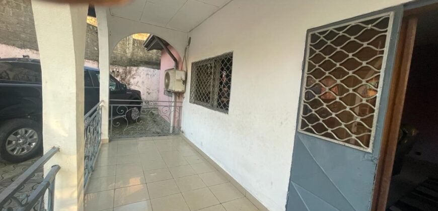 VILLA À VENDRE Douala, 40 000 000 FCFA