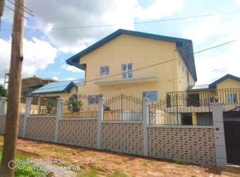 DUPLEX à Vendre, Yaoundé, 170 000 000 CFA