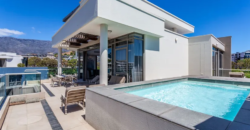 Luxurious Penthouse With Ocean Views, R56 350 000 ZAR