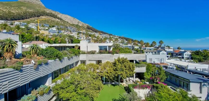 Architectural excellence and exquisite views in Fresnaye Cape Town.