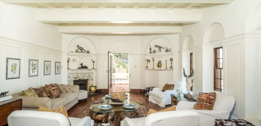 Stately Mansion on Muizenberg’s Golden Mile, R56 000 000 ZAR