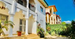 Maison (Villa) à vendre | Meublé, Yaoundé, 350 000 000 Fcfa