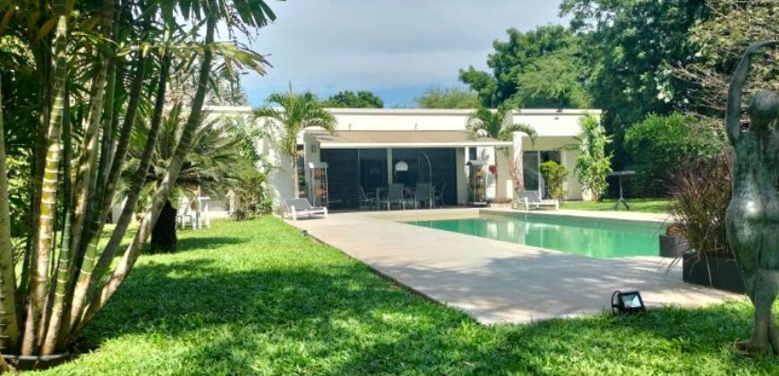 Villa en vente à Ngaparou, Sénégal , 299 000 000 CFA