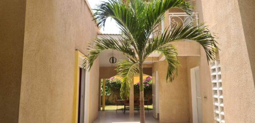 Villa en vente à Saly, 243 376 000 Cfa