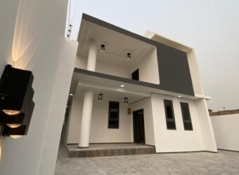 DUPLEX 6 BEDROOM SELF COMPOUND HOUSE FOR SALE AT EAST LEGON ADJIRINGANOR.