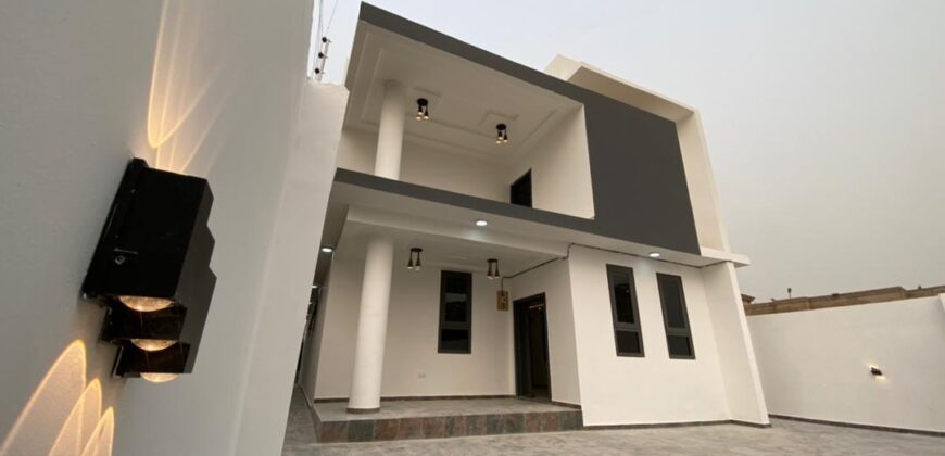 DUPLEX 6 BEDROOM SELF COMPOUND HOUSE FOR SALE AT EAST LEGON ADJIRINGANOR.