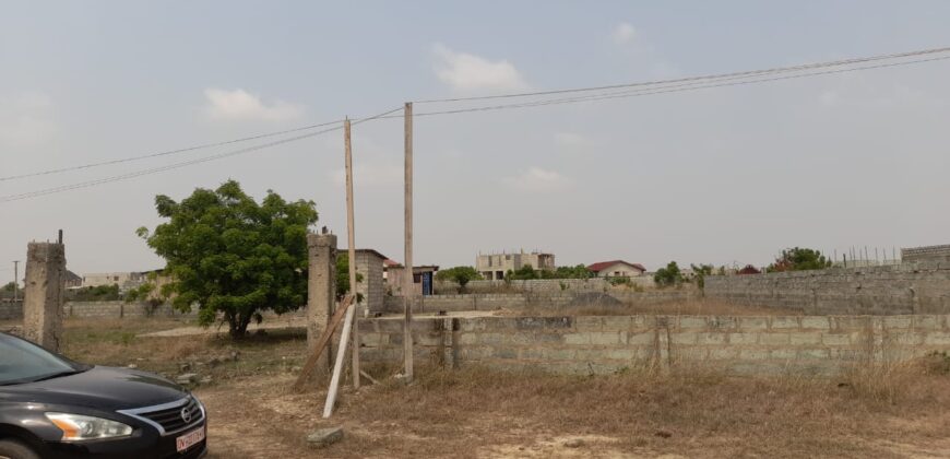 REGISTERED LAND TITLE CERTIFICATE 2 PLOT OF LAND FOR SALE AT TEMA COMMUNITY 25 IN A GATED COMMUNITY GREEN ESTATE.