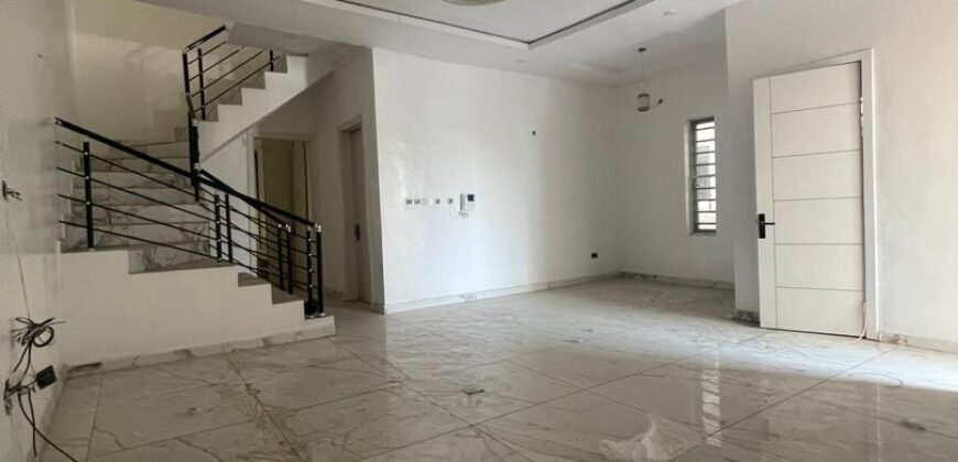 Gorgeous 4-bedroom duplex For sale At Osapa London, Lekki, Lagos