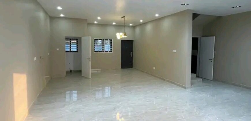 Exexutive 2/3 Bedroom teracce house for rent@ Haatso