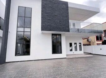 Ultra modern 4Bedroom townhouse for sake@ Trasacco