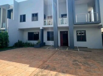 Exexutive 4Bedroom house for rent@ Adjringanor