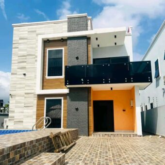 Exexutive 4Bedroom House for sale@ Ogbojo