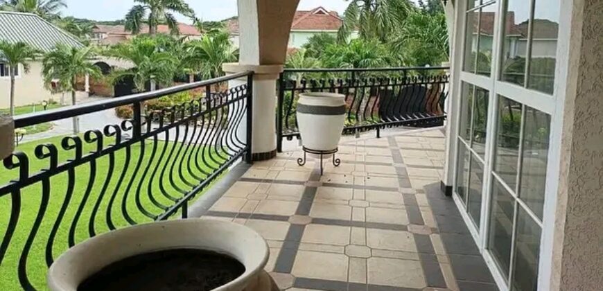 Luxurous 6Bedroom masion house for sale @ Trasacco valley