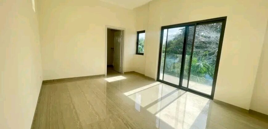 Exexutive 3Bedroom townhouse@ Airport Residential area