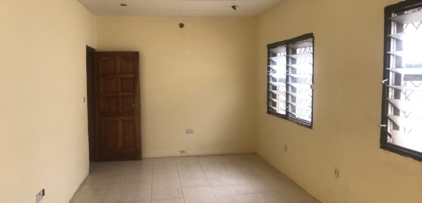 5 bedroom house for rent at Labone