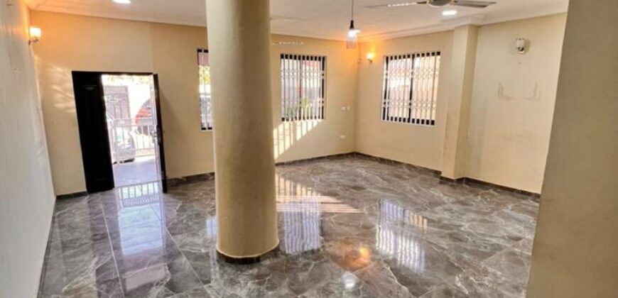 3 bedroom Apartment For Rent At Awoshei Onyinase