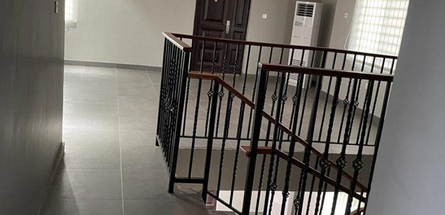 3 bedrooms with one boys quarter for rent at Tse Addo