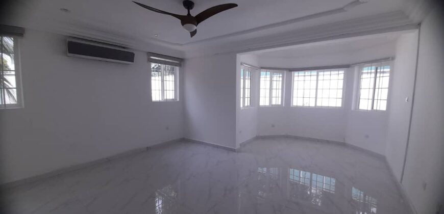 5BEDROOM WITH 1BEDROOM BOYS QUARTERS AND SWIMMING POOL HOUSE FOR SALE AT CANTONMENT.