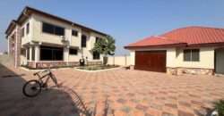 4 bedroom for rent at Botwe school junction