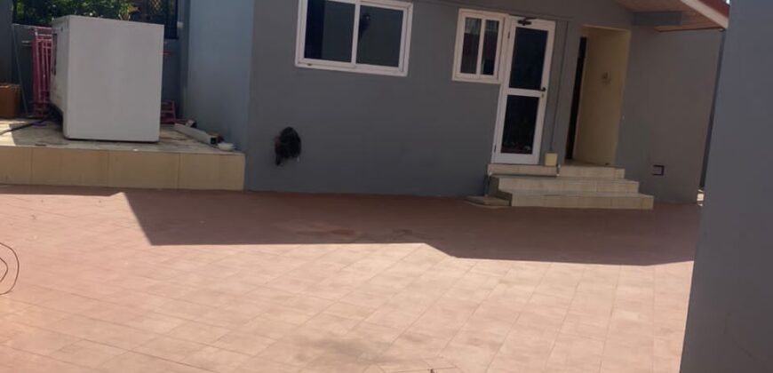 3BEDROOM HOUSE FOR RENT AT WEST LAND.