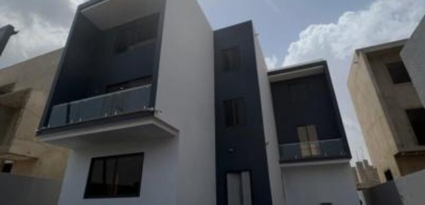 ULTRA MODERN 5BEDROOM HOUSE FOR SALE AT EAST LEGON