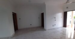 Newly built 2brm all rooms en-suite apartments for rent at Oyarifa tollbooth.