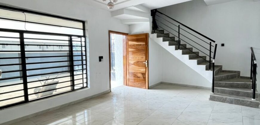 FANTASTIC CONTEMPORARY 3 & 4 BEDROOM TERRACE DUPLEX FOR 65,000,000naira