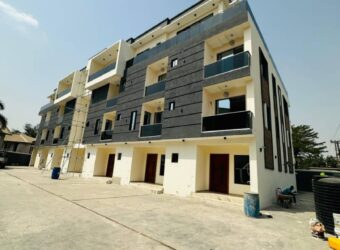 Smartly Built 4 Bedroom Terrace Duplex With BQ 270000000 Naira