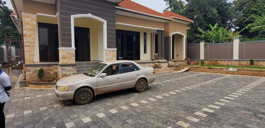 PROSPECTIVE HOME OF A 4BEDROOM HOUSE FOR SALE AT UGANDA -KIRA