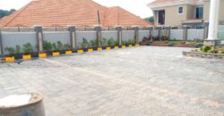 PERFECT PRETTY OF A 5BEDROOM HOUSE FOR SALE AT UGANDA -KIIRA