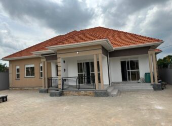 CORNERSTONE OF A BRAND NEW 4BEDROOM HOUSE FOR SALE AT UGANDA,BWEBAJA