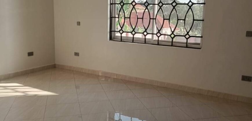 BEAUTIFUL DUPLEX VILLA OF A 6BEDROOM HOUSE FOR SALE AT UGANDA, AKHRIGHT CITY