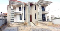 THE RESPLENDENT RESIDENT OF 5BEDROOM HOUSE FOR SALE AT UGANDA KIRA