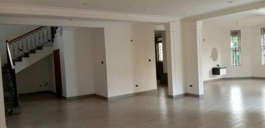 THE SWEET STYLISH 6BEDROOM HOUSE FOR SALE AT UGANDA KIRA