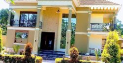 MAJESTIC 7BEDROOM HOUSE FOR SALE IN UGANDA -KIIRA